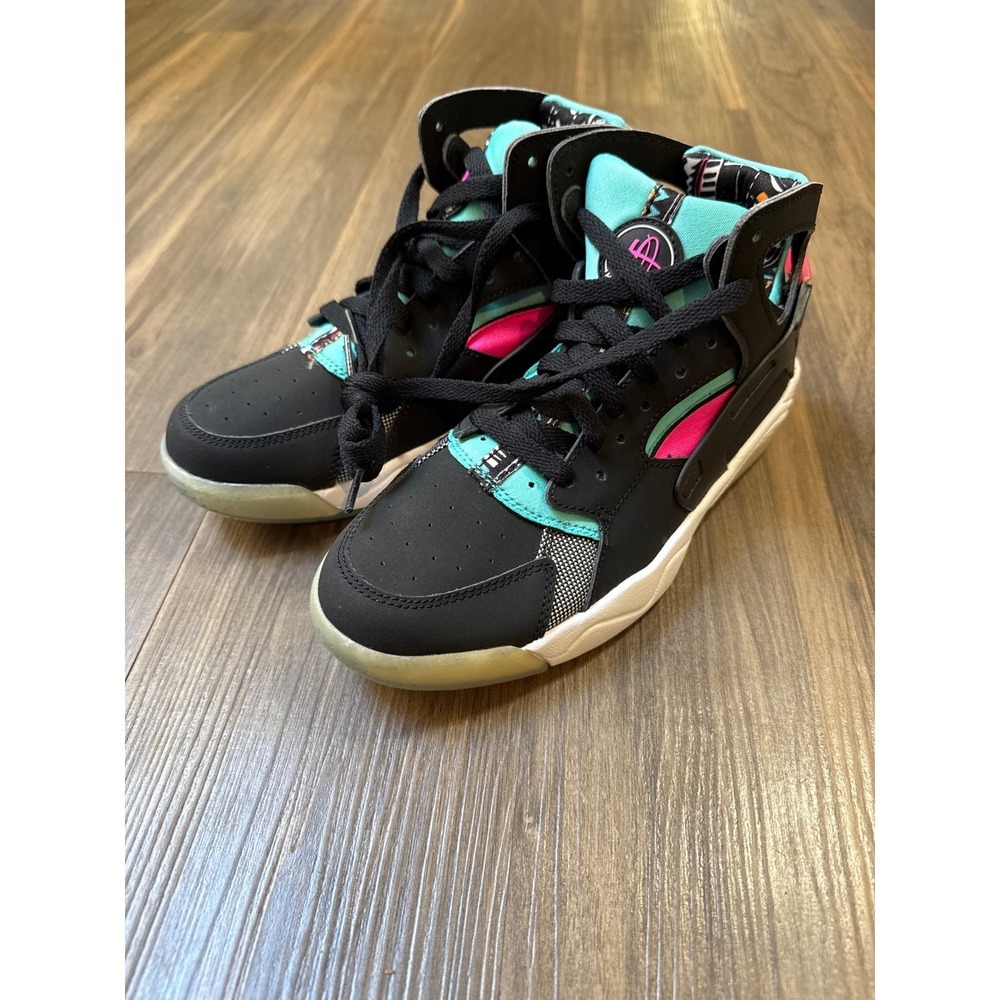 NWOB Nike Air Flight Huarache Big Kid Size 5Y Black Teal‎ Pink South Beach